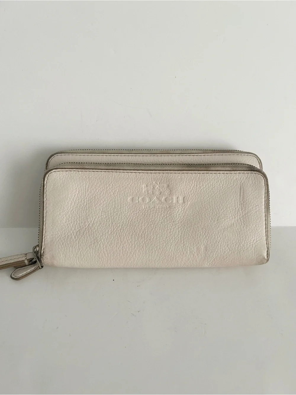 Coach Cream Pebble Leather Zip Wallet